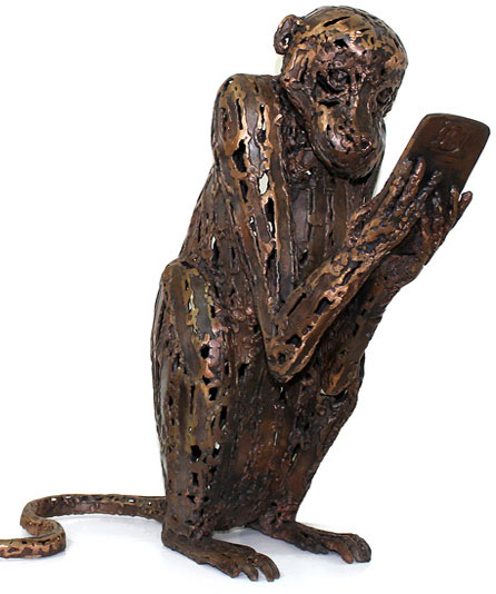 Lucy Bucknall nz bronze sculptor, monkey with iphone